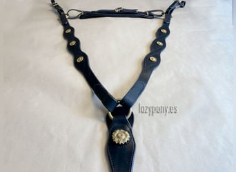 Pechopetral Portugués Lazypony, baroque horse breastplate, pechopetral de cuero Lazypony