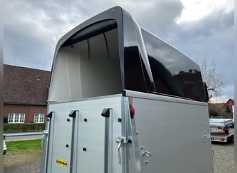 Humbaur Pferdeanhänger Single Alu Black 1600 1,6t Sattelkammer 100km/h