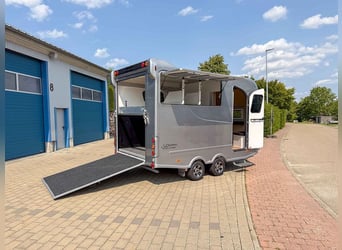 Remolque para 3 caballos, de 3,5 toneladas, transportín para caballos con alojamiento y ducha, remol