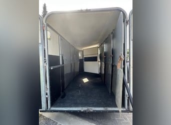 Remolque para caballos Fautras Oblic+4