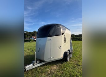 Remolque para caballos Careliner M en venta