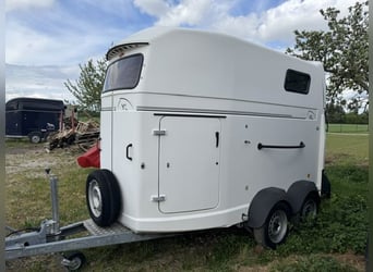 Remolque Böckmann XL de aluminio para 2 caballos