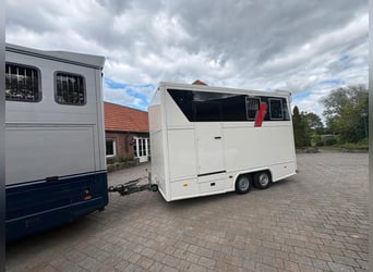 Transportín para 3 caballos