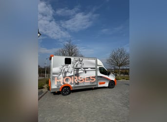 Carroza Renault Master 2.3 - Excelente estado
