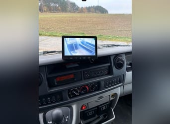Transportador de caballos Renault Master de segunda mano