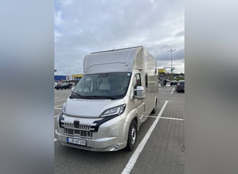 Furgoneta Peugeot Boxer 2024, solo 29.000 km, nueva carrocería, en garantía