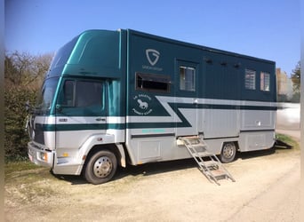 Camión para caballos y casa móvil Mercedes 914