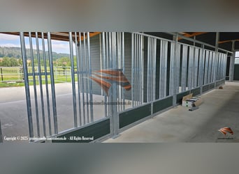 Construcción de establos de plástico para caballos – Box para caballos y establos exteriores | Compr