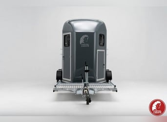 Liberté Gold Marathon Horse Trailer with Tack Room