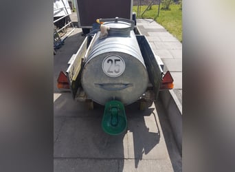 Water tank on trailer