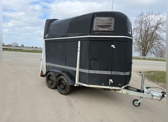 Humbaur Atis All-Weather Trailer