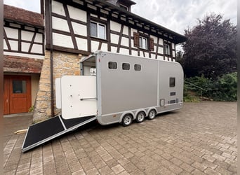 Ifor Williams Eventa LM36CH 3-Axle Horsebox with Living Area – Fully Equipped