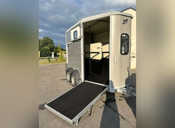 Ifor Williams HB 506 +2 Horse Trailer, Year 2016
