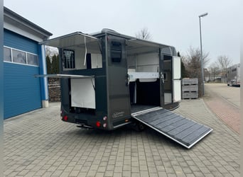Pferdeanhänger Pferdetransporter DT Trailer 2 Pferde mit Wohnung/Sattelschrank Viehtransporter