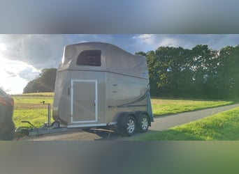 WM Meyer 2-Horse Trailer Nevada Reno *New TÜV* Suitable for Large Horses