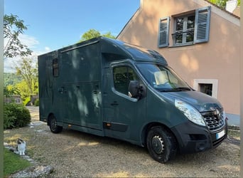 Renault Master Horsebox ACR Stalls – Very good condition