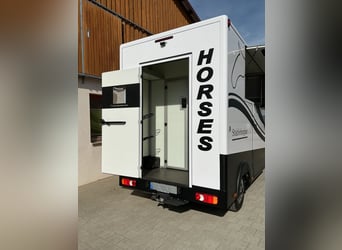 Renault Master with MSG Stablehopper multi-purpose body, automatic transmission, 3.5 tons