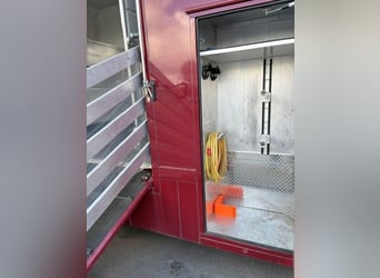 3-horse trailer with living quarters, 7.5 tons