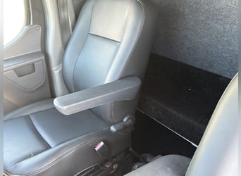 Renault Master 3.5-ton truck