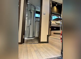 STX LKW Pferdewohnmobil Ivevo Stralis