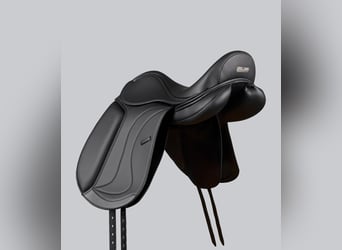 Reims Synthetic Dressage Saddle Black