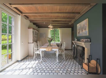 Country estate with tower house, two building plots, and pasture land in the Lüneburger Heath