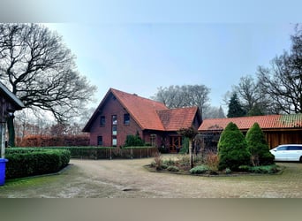 Equestrian facility in an idyllic location in Ammerland