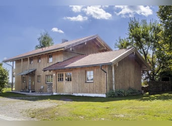 Exklusiver Pferdebetrieb im Chiemgau - PREIS AUF ANFRAGE