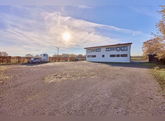 Neuwertige Tierklinik in Herrenberg 30 km südwestlich von Stuttgart zu verkaufen!