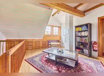 Reitanlage in Alleinlage im Main-Kinzig-Kreis zu verkaufen – mit großem Landhaus & Außenpool!