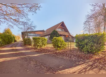 Reitanlage in Niedersachsen (Landkreis Uelzen) mit Wohn- und Gästehaus zu verkaufen!