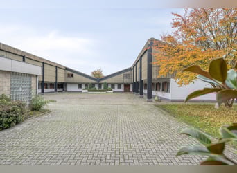SOLD: Complete riding facility with country house near the German border in the Netherlands.