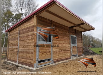 Stall bauen - Stallungen, Pferdestall, Aussenbox, Pferdebox und Offenstall kaufen, Pferdeunterstand,