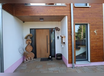 Einfamilienhaus Neubau mit 2,5 WE *Pferdehaltung* 1786 m² *provisionsfrei*