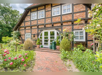 Großzügiges Landhaus für Pferde- & Naturliebhaber im Reitsportort Elmlohe | 4.140 m² Grundstück