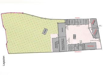 Historischer Vierseitenhof mit Herrenhaus und Potenzial für Pferdehaltung