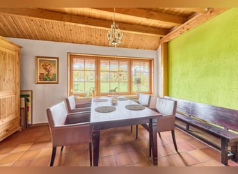 Reitanlage in Hessen im Main-Kinzig-Kreis – Alleinlage mit Reithalle, Wohnhaus & Pool!