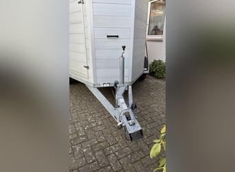 Alu 2er Pferdeanhänger NEUWERTIG 