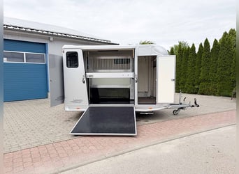 Gebrauchter Pferdeanhänger 2,7t Hengstausstattung mit Sattelkammer Pferdetransporter Trailer