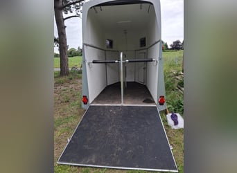 Pferdeanhänger Humbaur Balios 2000kg