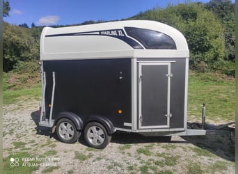 Van chevaux 2 places XL tres bon etat