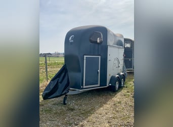 Cheval Liberte Gold Pullman V2, Sattelkammer, Aluboden