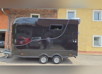 Steinsberger 3 Pferdeanhänger mit Wohnkabine