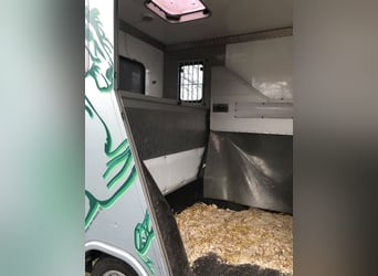 Böckmann Pferdetransporter