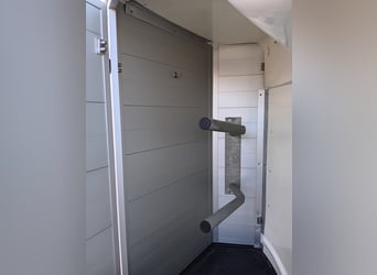 Neuwertiger Pferdehänger