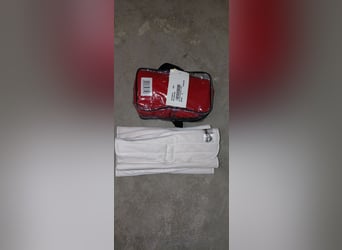 Bandagen Set in Rot mit Unterlagen