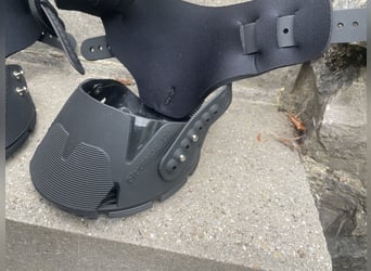 Flex Boots