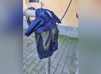 Fliegenmaske