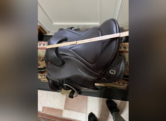 Kieffer Trailsattel, braun, selten genutzt.