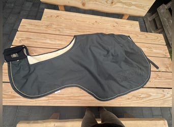 Eskadron Exercise Sheet L – Warmreitdecke mit Teddyfleece, NEU & selten